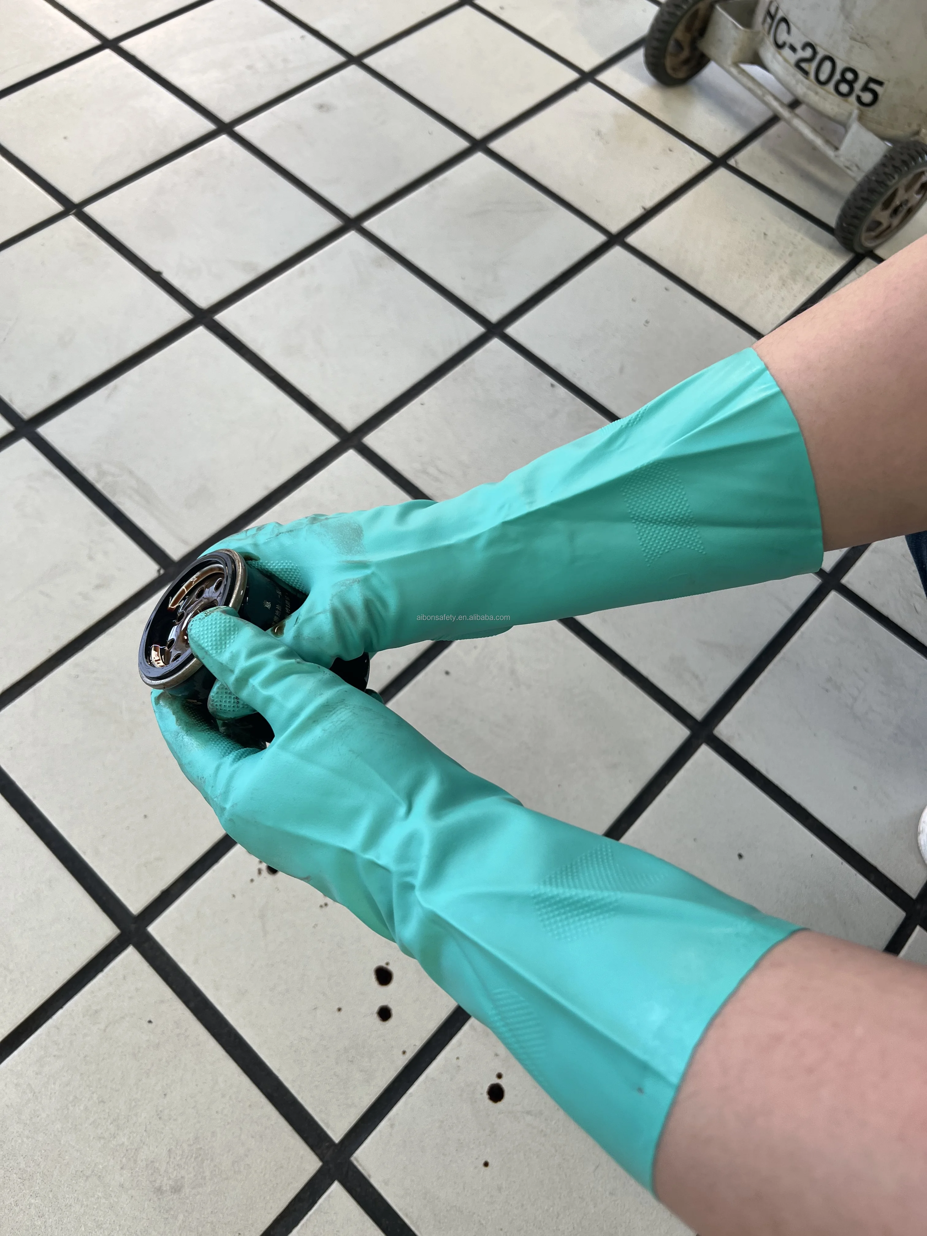 Wholesale High-Risk Long Pure Nitrile Gloves with Non-Slip Feature,  for Industrial and High-Risk Work Environments