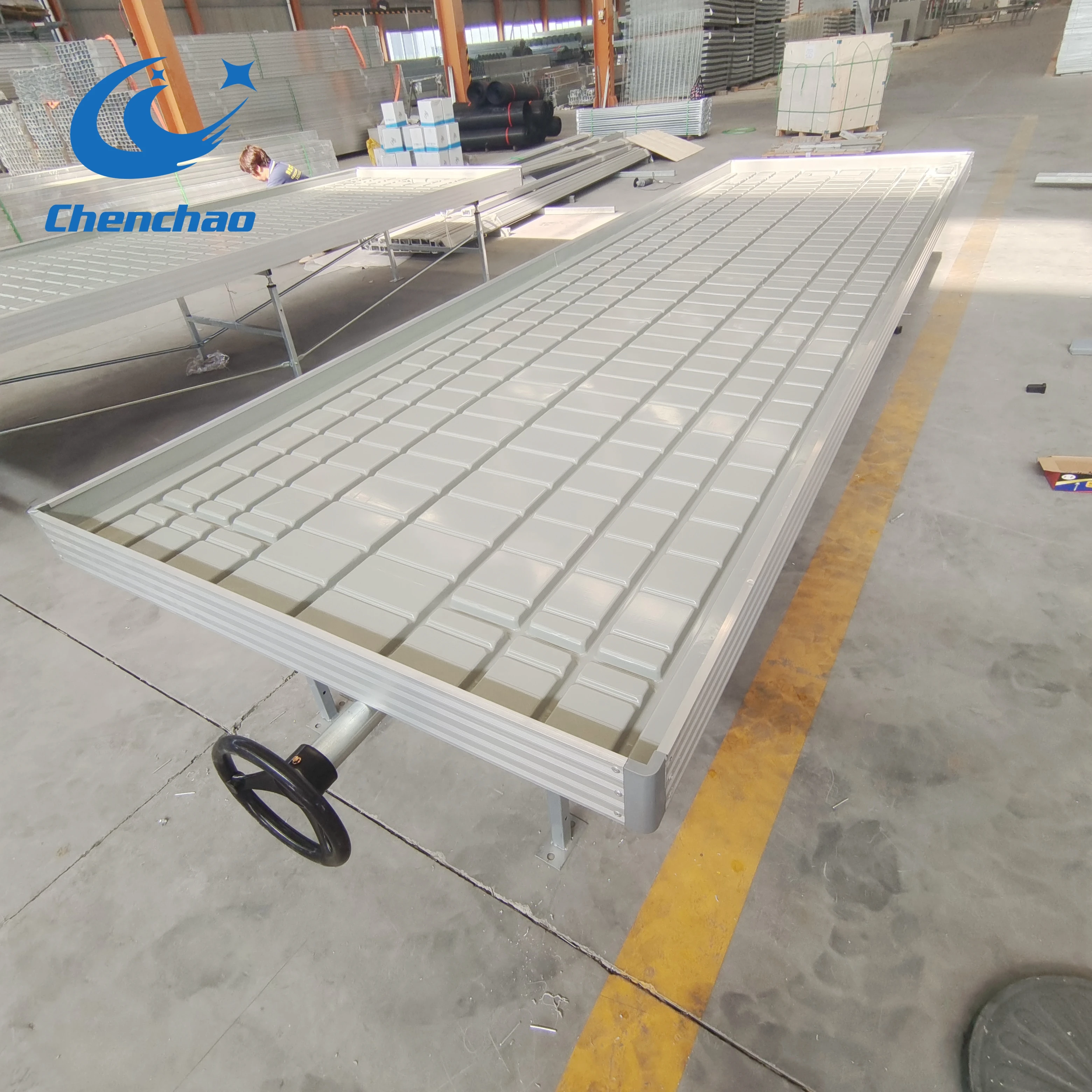 Ebb and Flow Table Low Price with Hand Wheel Used in Greenhouse