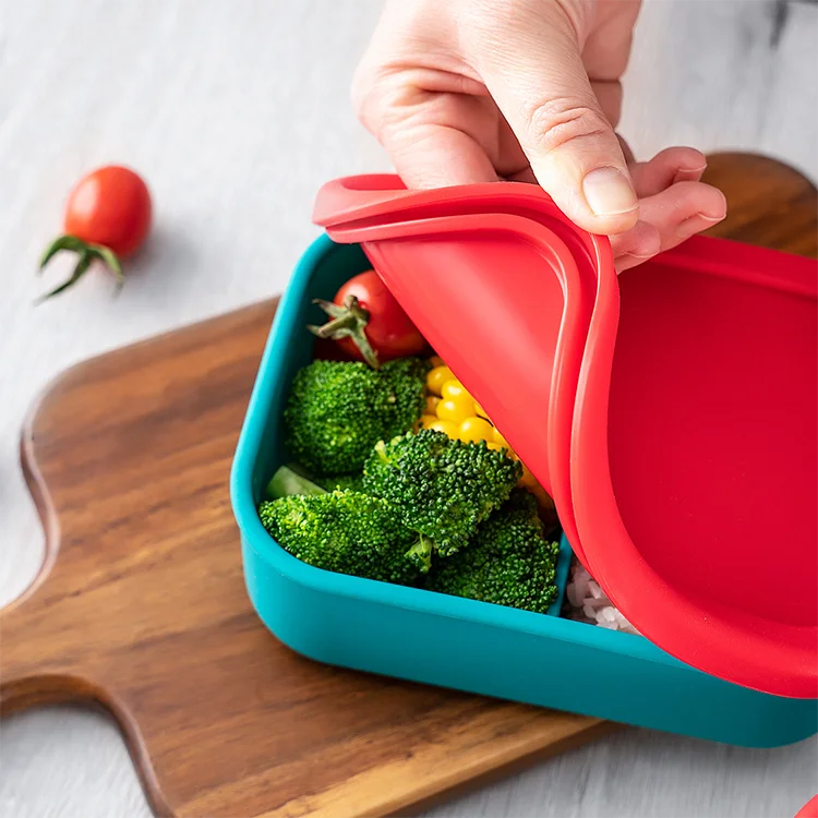 Portable 4 compartment  BPA Free  Baby Food Containers  Silicone Bento kids lunch Box Set