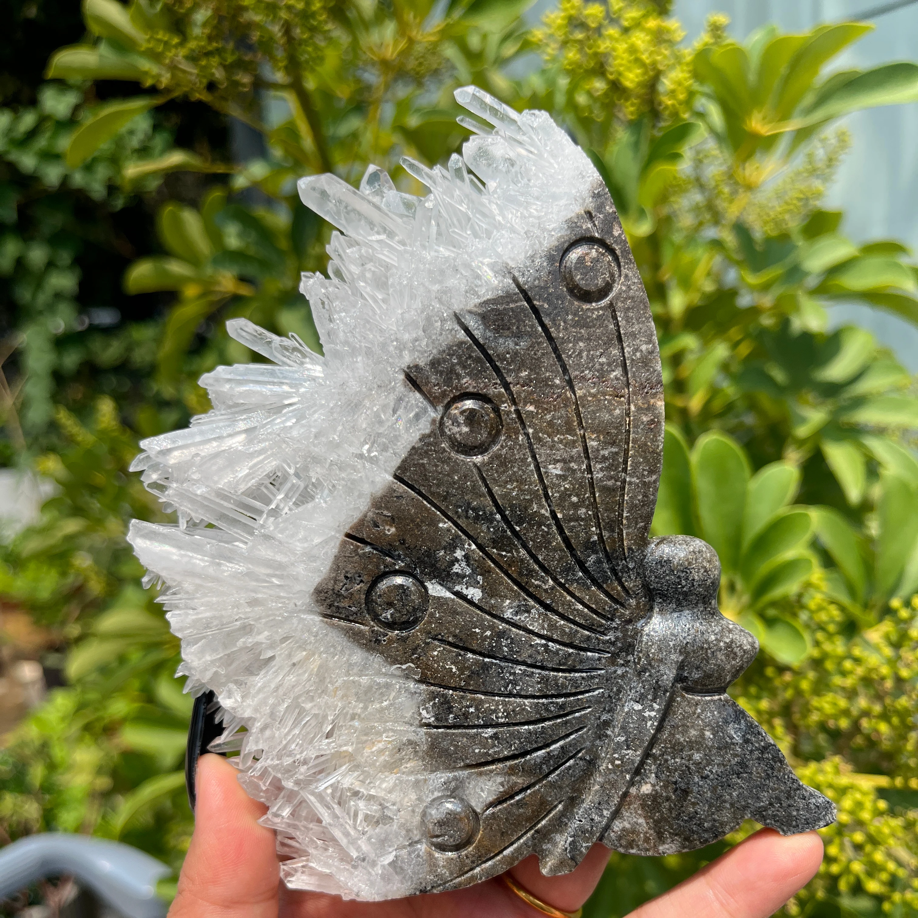 Wholesale Fanshi Natural Quartz Cluster Angel Carving Druzy Pixie Hot Sale Crystal Crafts for Home Decor and Healing Gift