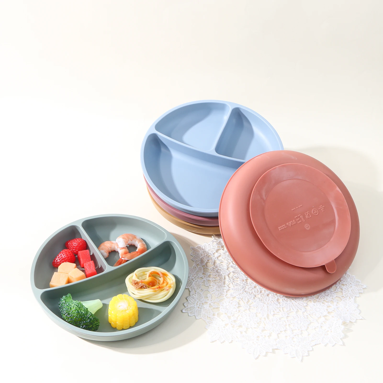 Custom Silicone Kids Tableware Suction Bowl Bib Children Baby Cutlery Training Spoon And Fork Plate Sippy Cup Bibs Feeding Set