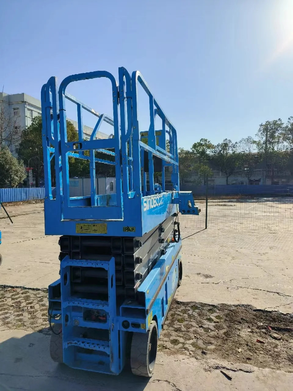 GTJZ10 Electric 10m Work-Height Scissor Lift Platform 10M Electric Mobile Scissor Lift Mobile 10M Electric Scissor Lift Table