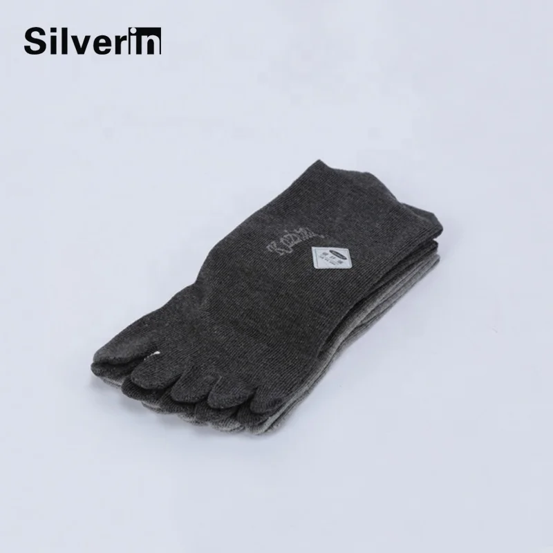 Comfortable silver anti-microbial deodorant cotton toes socks for men