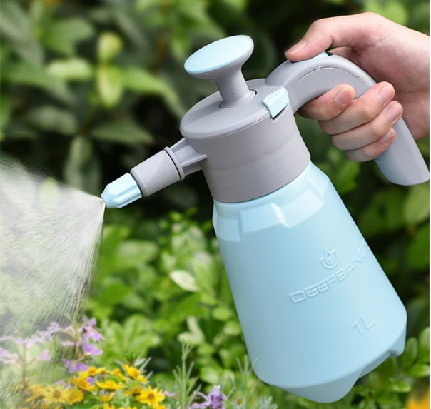 Deepbang 20 pcs Garden Products OEM 1L Portable Hand Pump Plastic Watering Can Plant Pressure Mist Sprayer Bottle