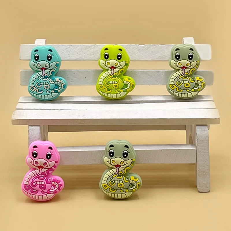 Factory Custom Silicone Beads Wholesale Soft BPA Free Silicone Baby Teether Set Hot Sale Snake Silicone Focal Beads Toys