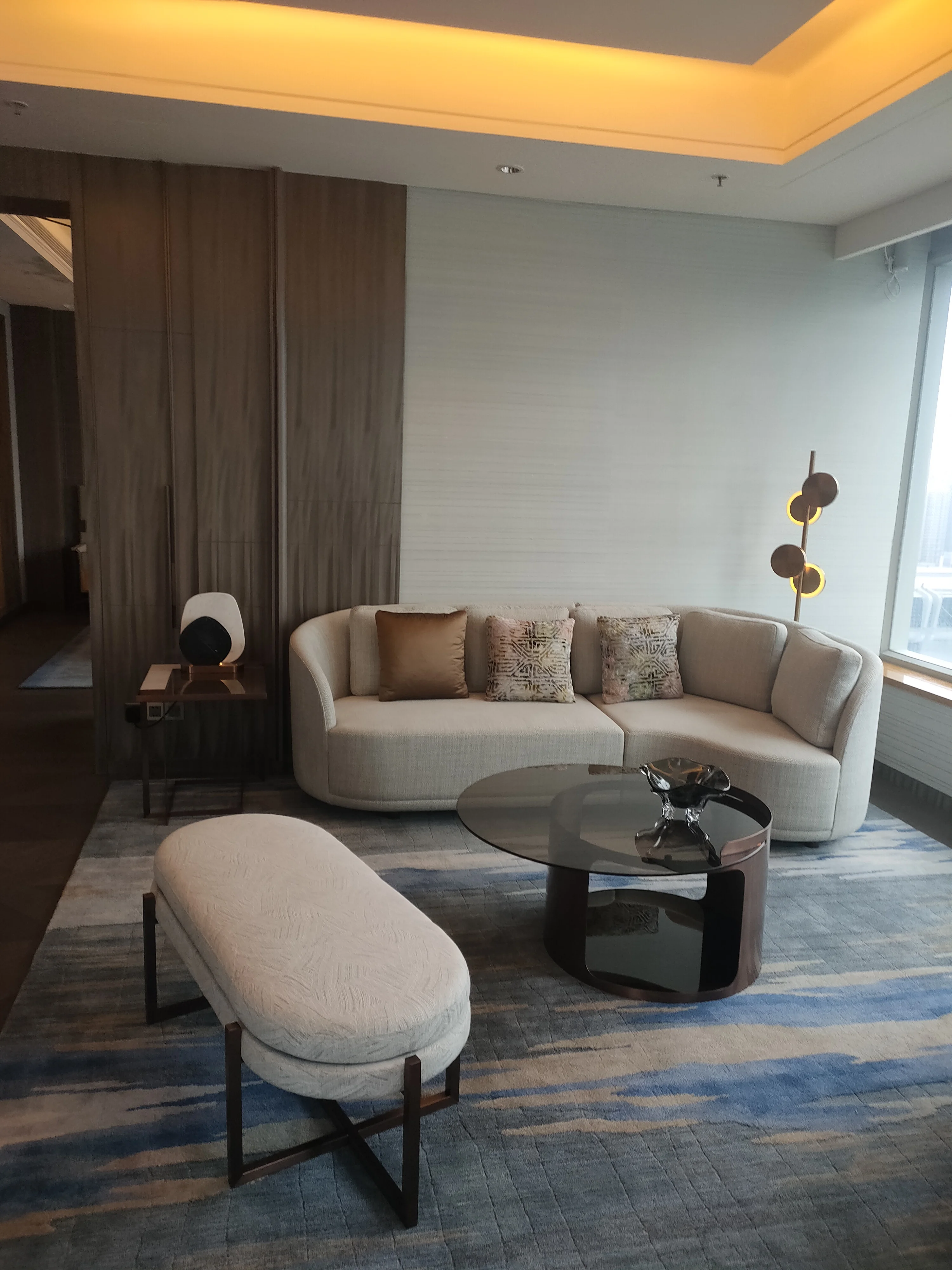 Поставщик гостиничной мебели успешный проект двойное дерево Hilton Hotel HPL деревянная мебель для спальни набор