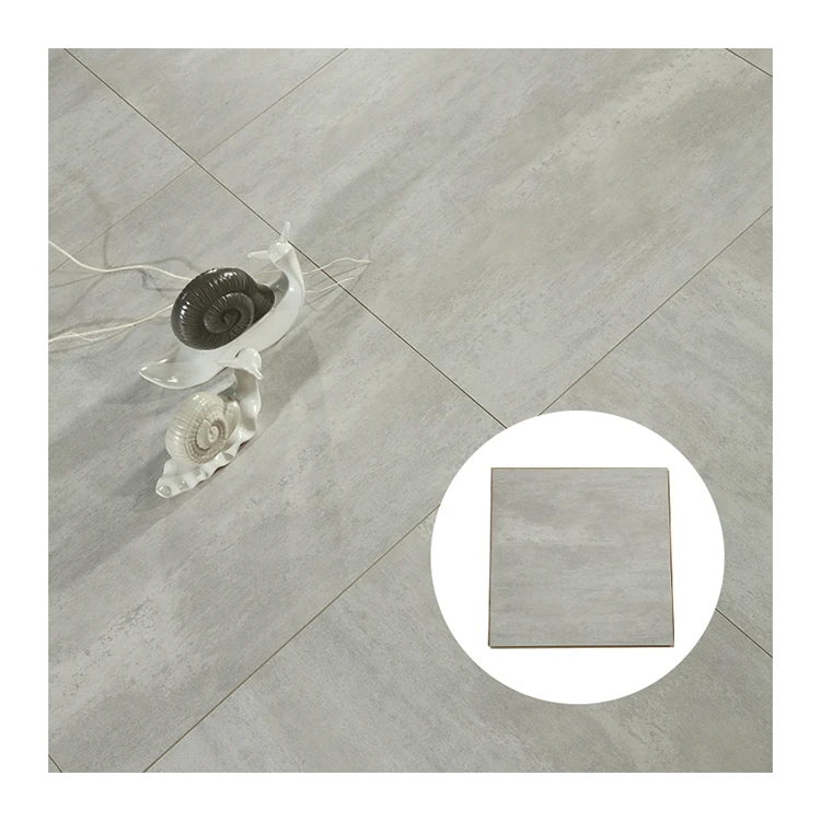 Factory New Aluminium Oxide Hdf Ac4 Black Core Laminate Floor Carbon Floating Oak Laminated Flooring