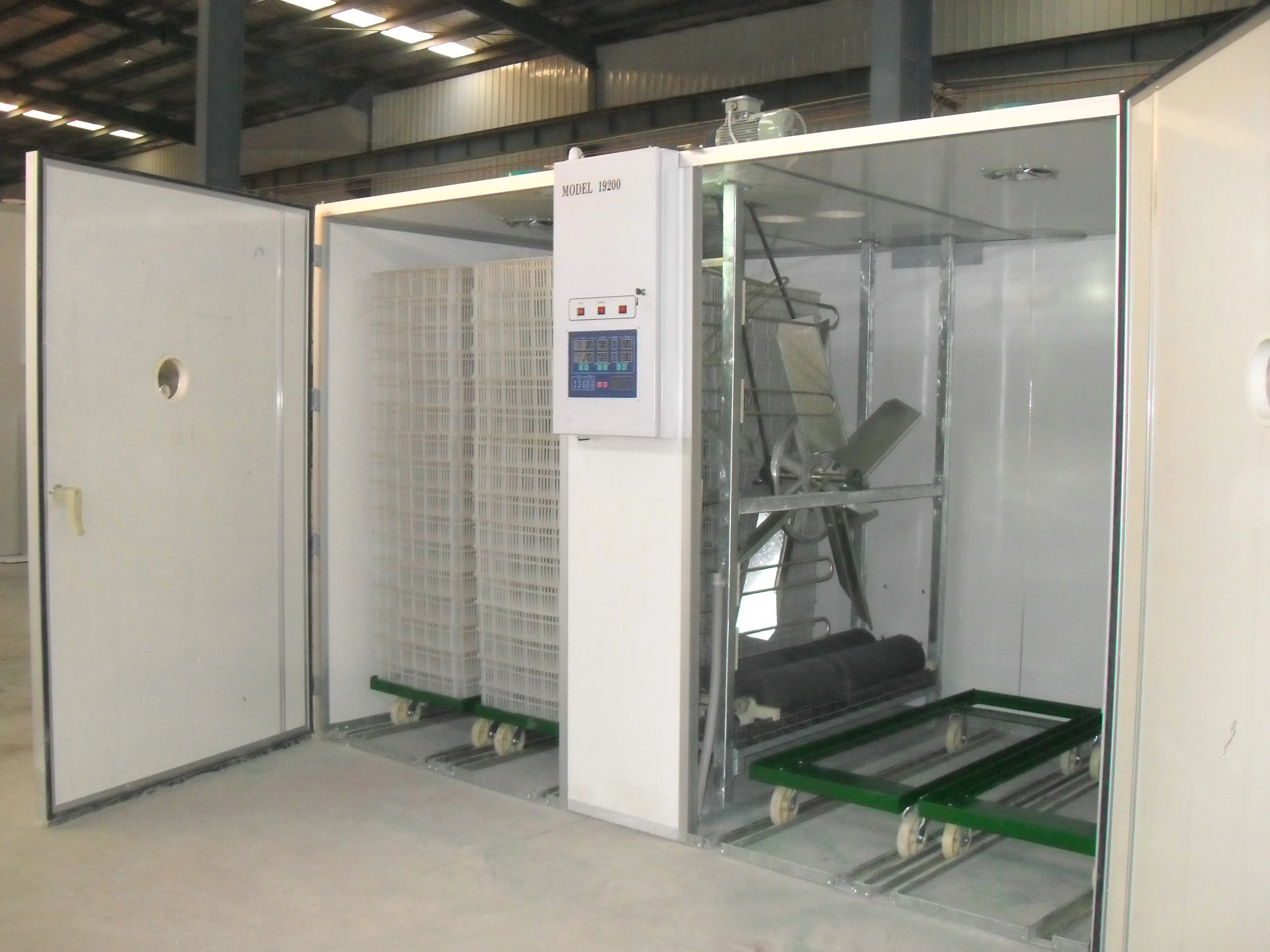 Hight quality 57600 eggs fully automatic incubators  automatic Large Capacity Poultry large egg incubator for sale