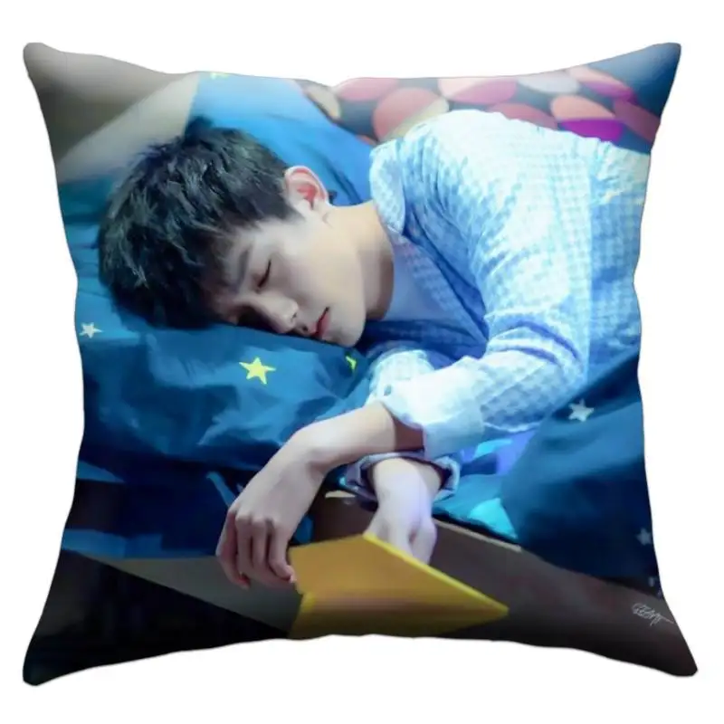 Hot sales custom designs pattern cushion cover MOQ 1 piece Removable Cover