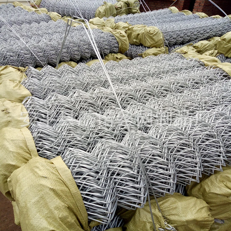 Woven CYCLONIC MESH WITH PVC Chain link mesh