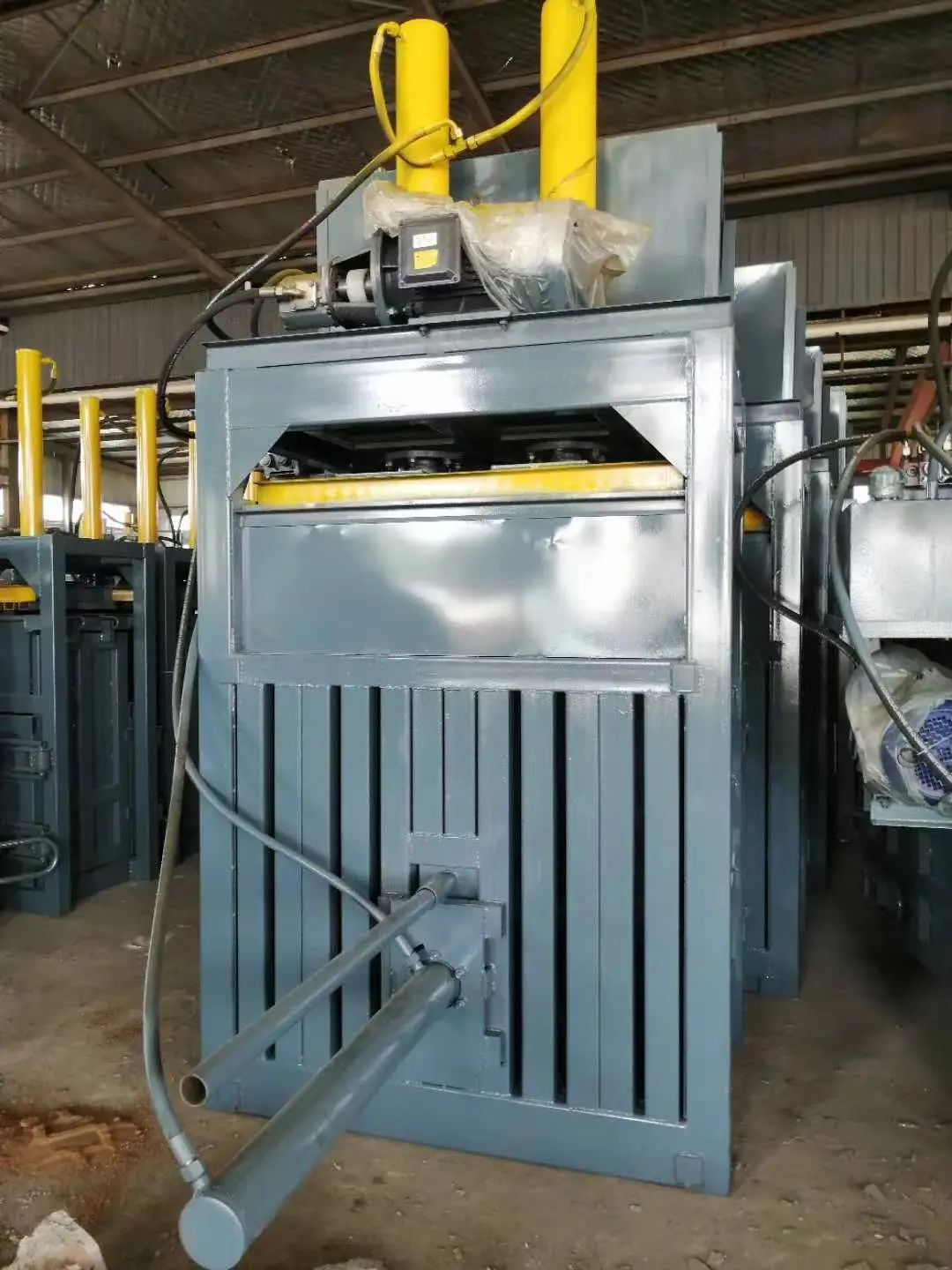 High Efficient Vertical Hydraulic Scrap Aluminum Alloy Baler Metal Press Baling Machine