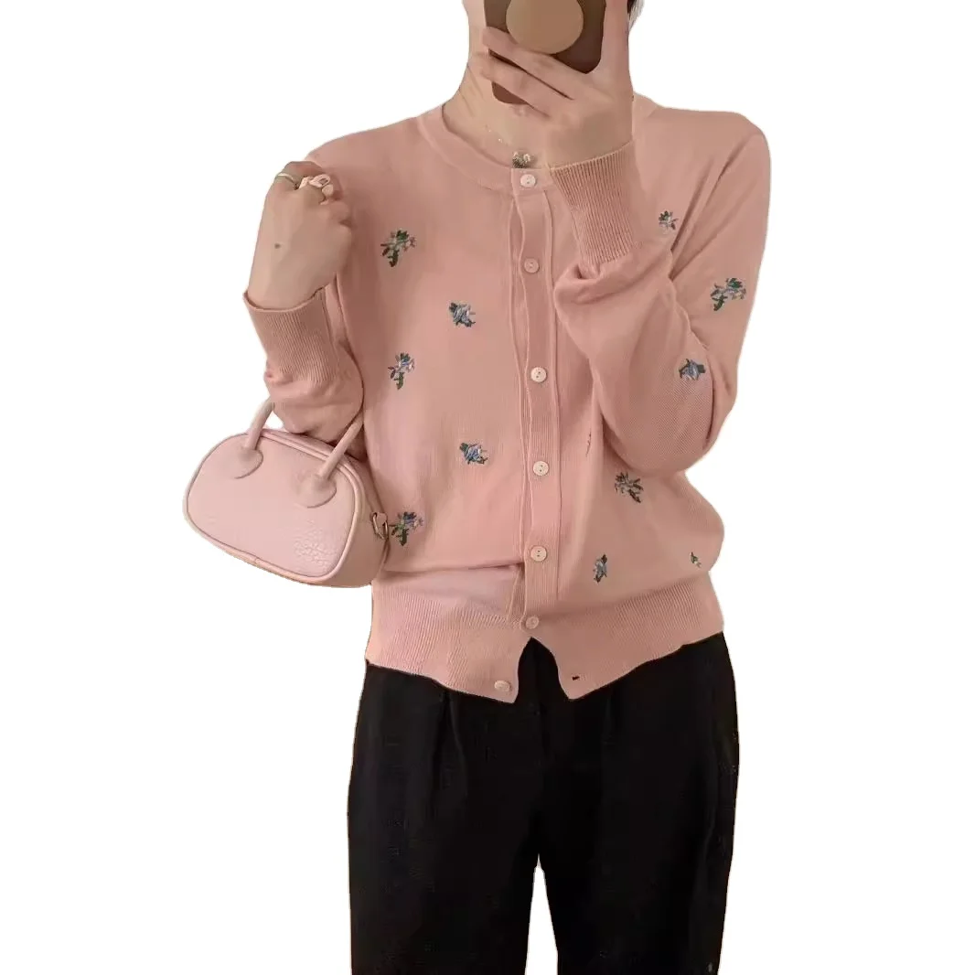 2024 autumn new simple female cardigan small floral embroidery Korean system looks young