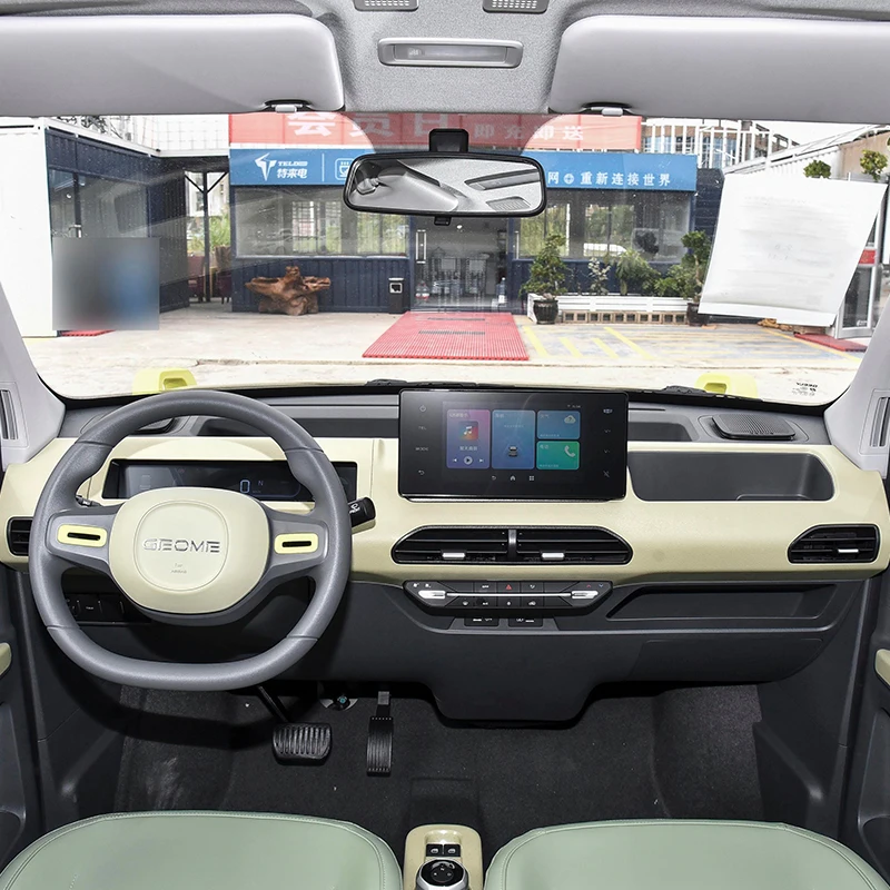 New Energy Vehicles New or Used Car 4 seats New Electric Mini Car Geely Panda Mini knight