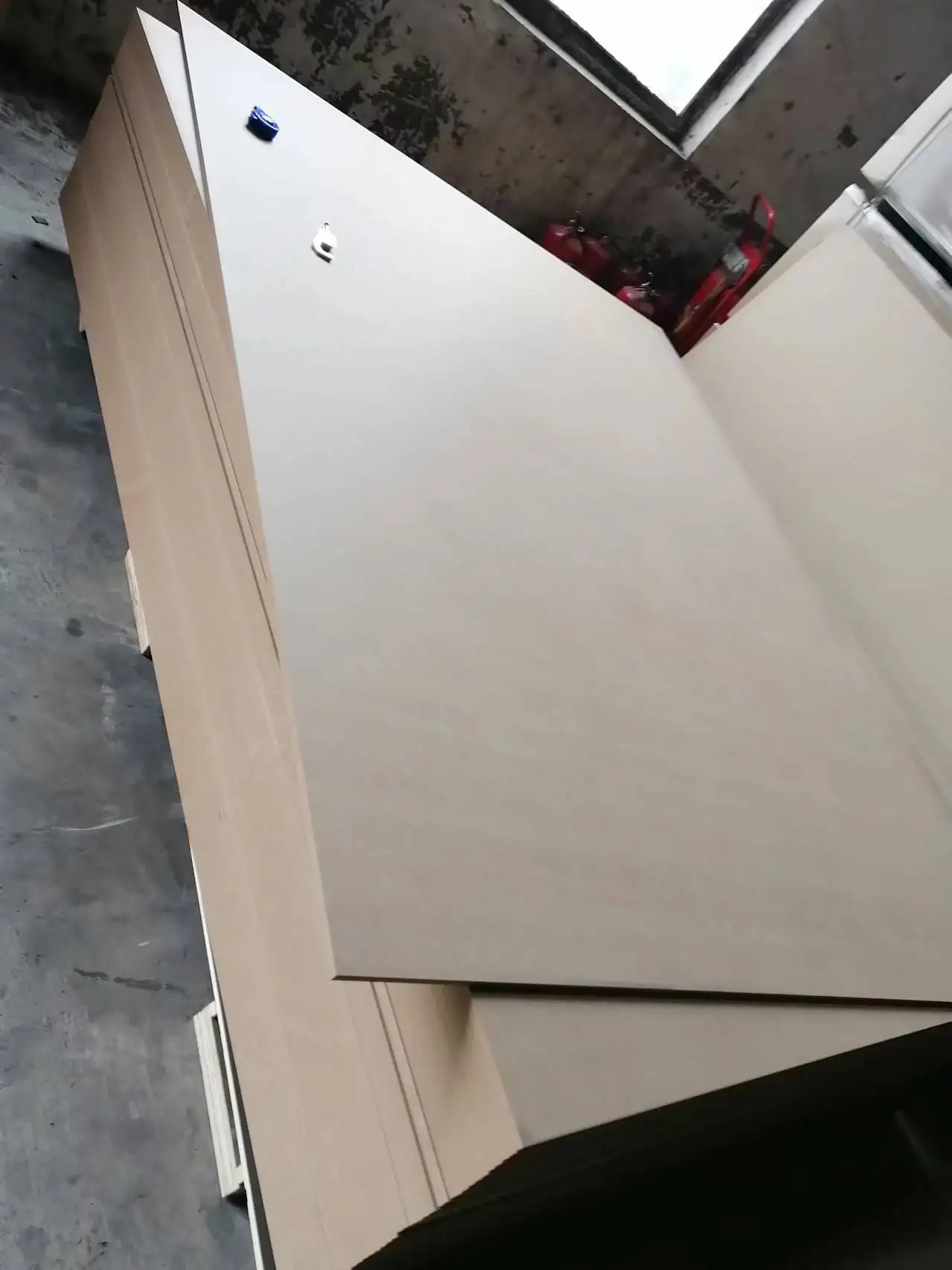 Furniture MDF melamine mdf board from linyi of China