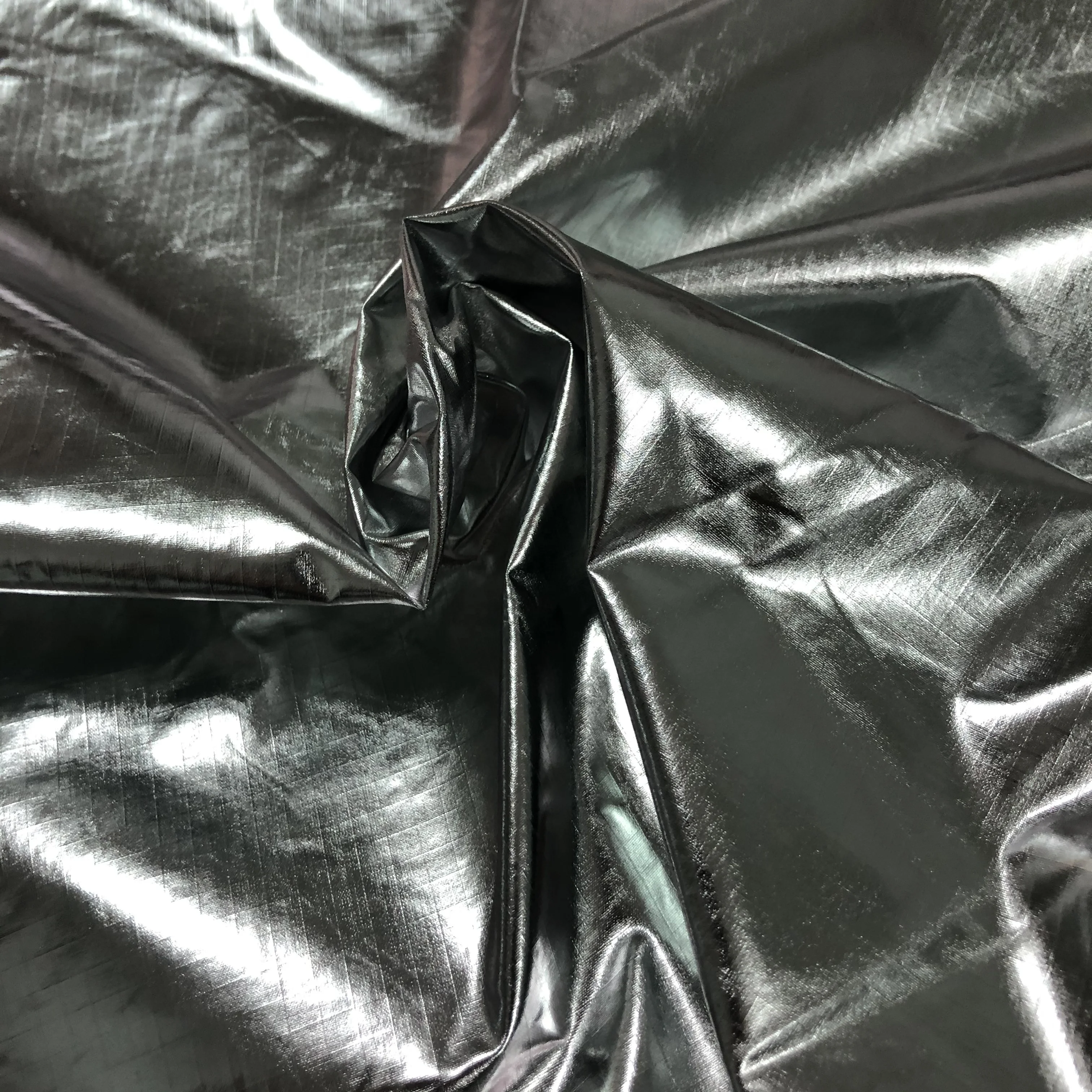 
 Нейлоновая ткань с серебряным покрытием ripstop 0,3*0,3  