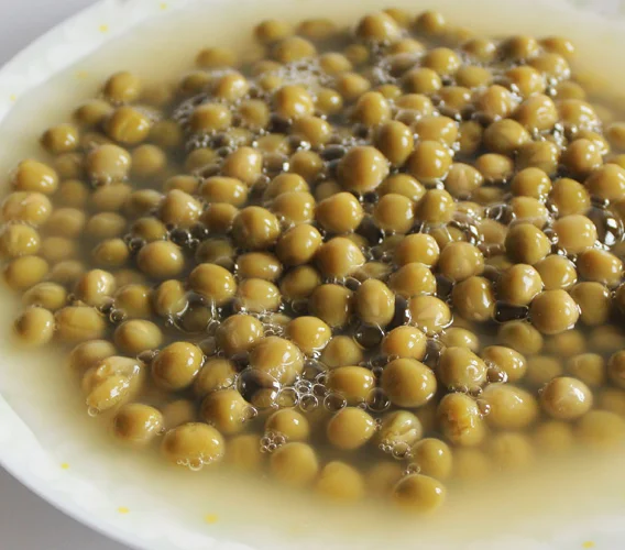 Canned vegetables/canned green beans/canned green bean