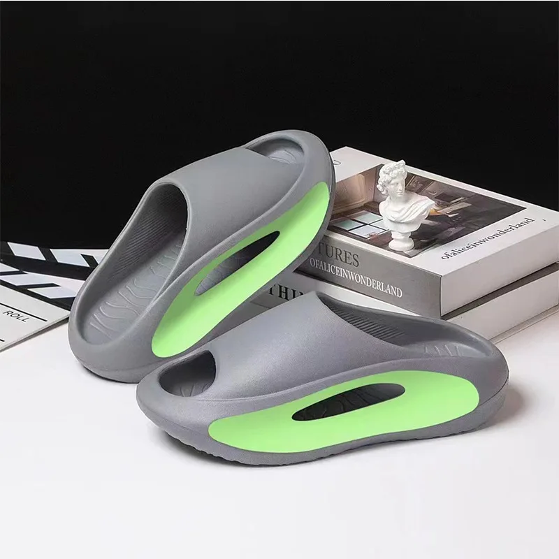 New Summer Sneaker Slippers For Women Men Thick Bottom Platform Slides Soft EVA Hollow Unisex Sports Sandals Casual Beach Shoes