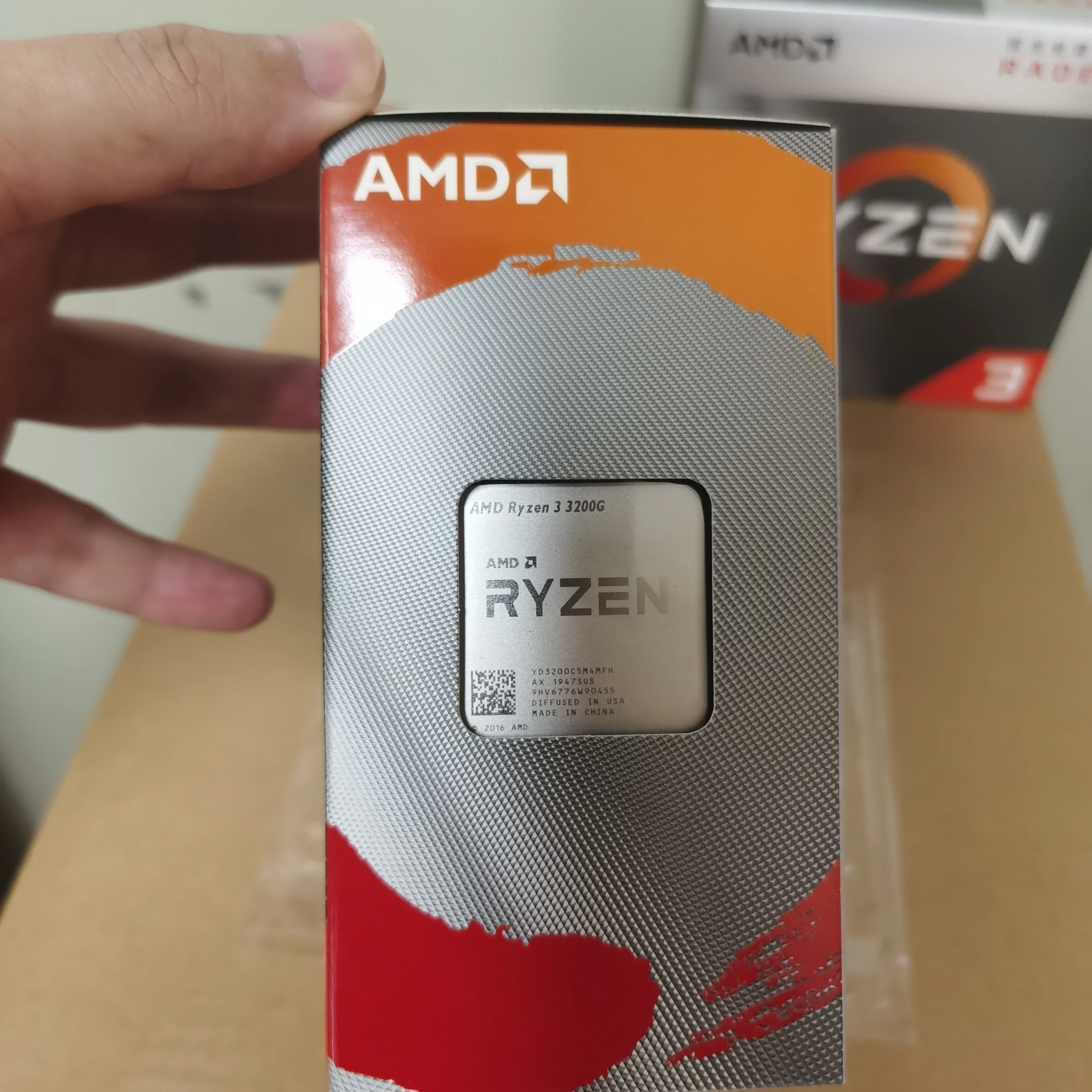 Процессор AMD Ry3 3200g CPU am 4