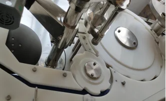 Automatic 1g 2g Antibiotic penicillin collagen Auger bottles dry powder vial filling machine