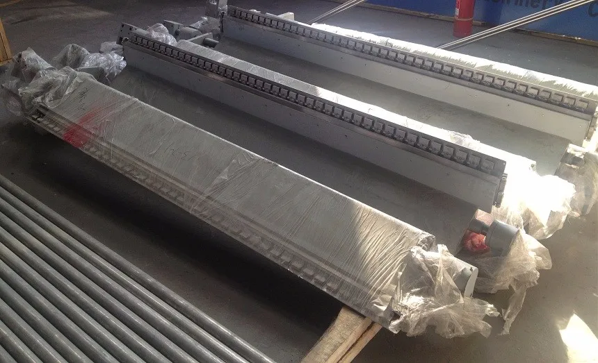 Paper making machine Rubber roller doctor blade