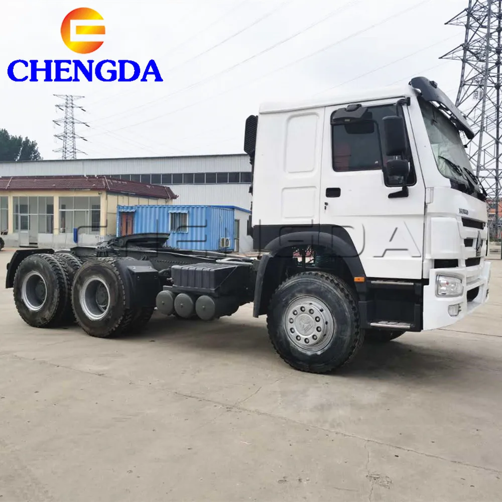 Лидер продаж Heavy Duty 3 Оси Китай тяжелый автомобиль HOWO 375HP для подъемных блоков 6x4 грузовик головка экспорта в Нигерии