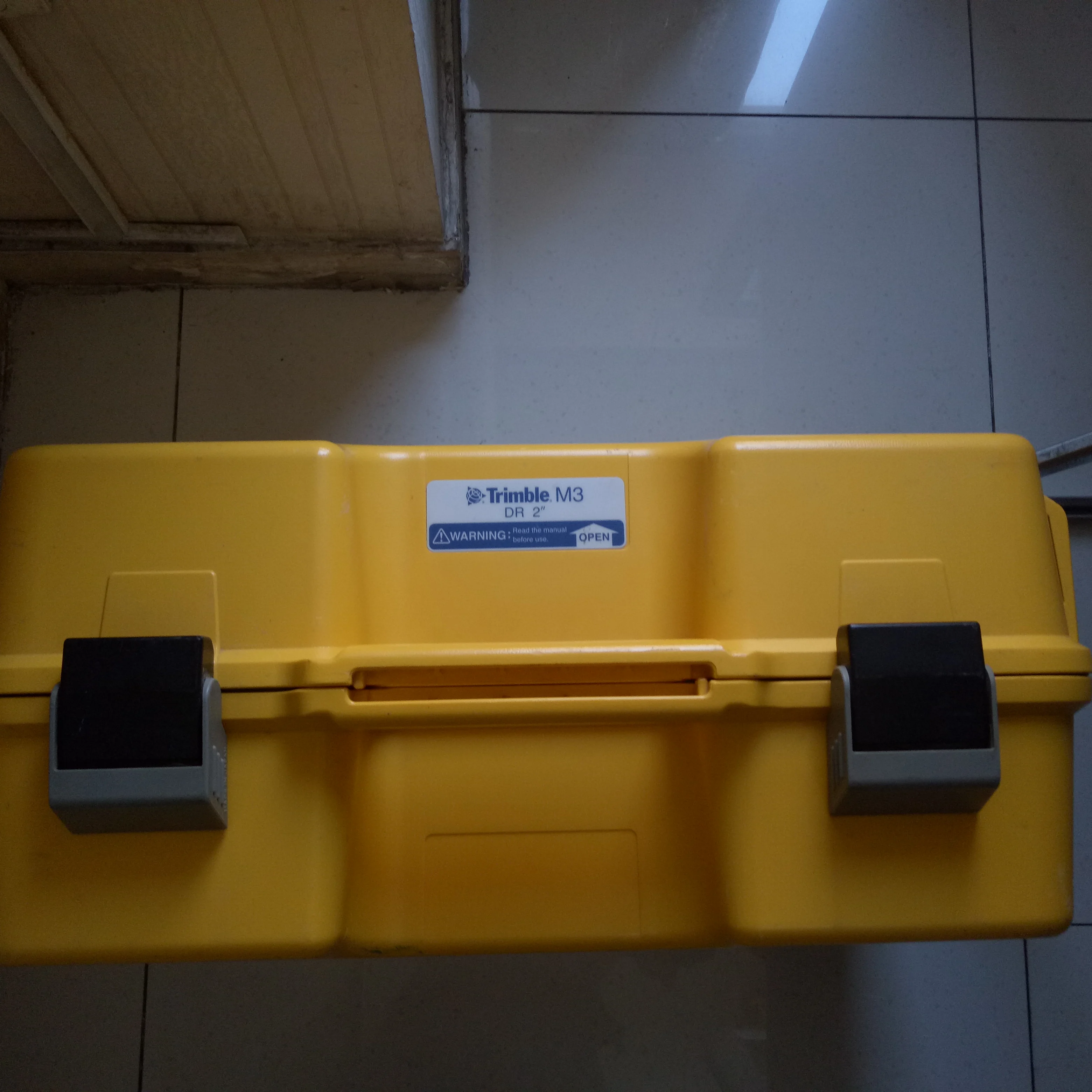  Б/у общая станция trimble M3 для продажи очень хорошее рабочее