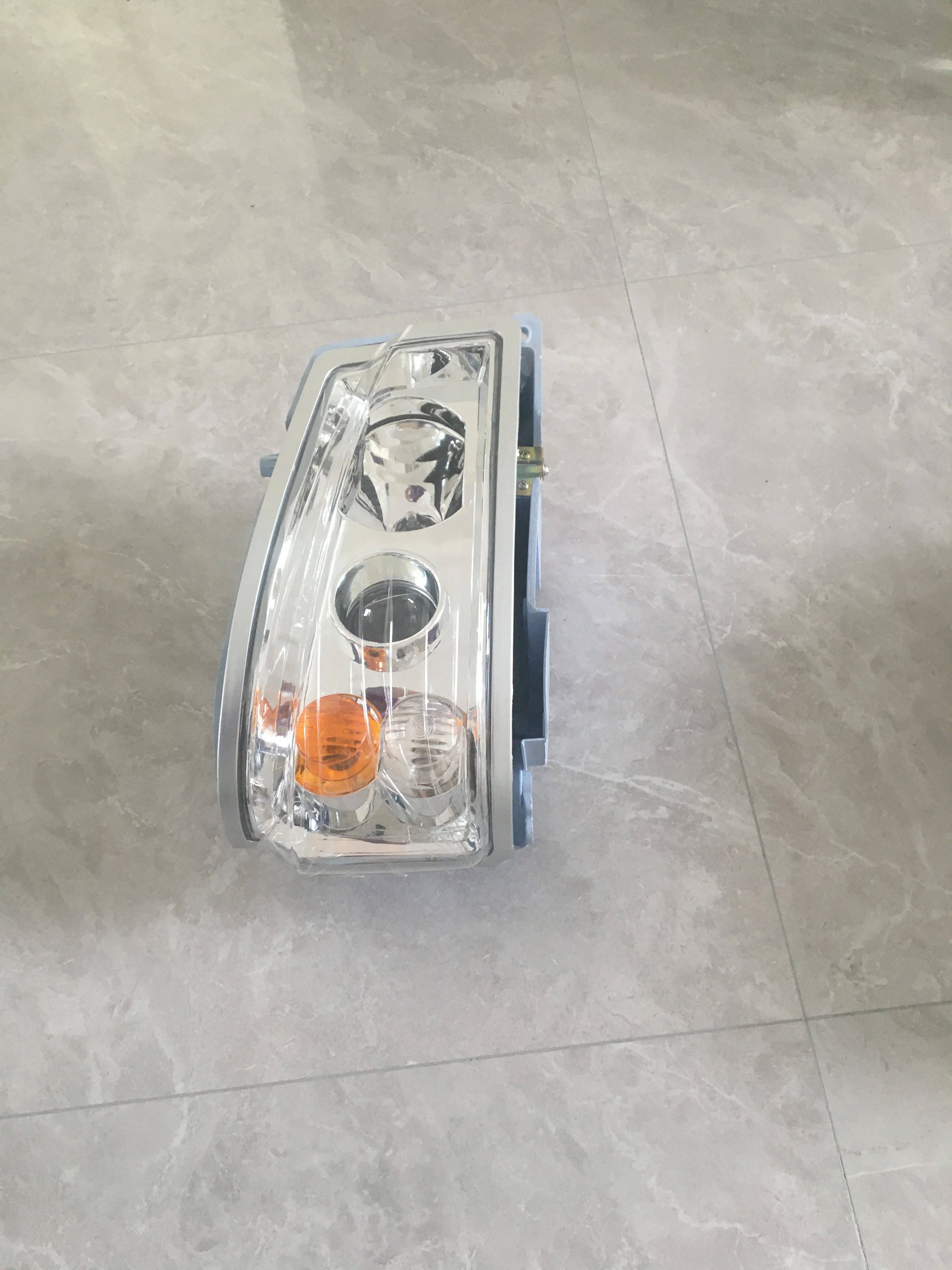 wg9716720001 SINOTRUK HOWO truck spare parts HOWO truck parts cabin HOWO head lamp