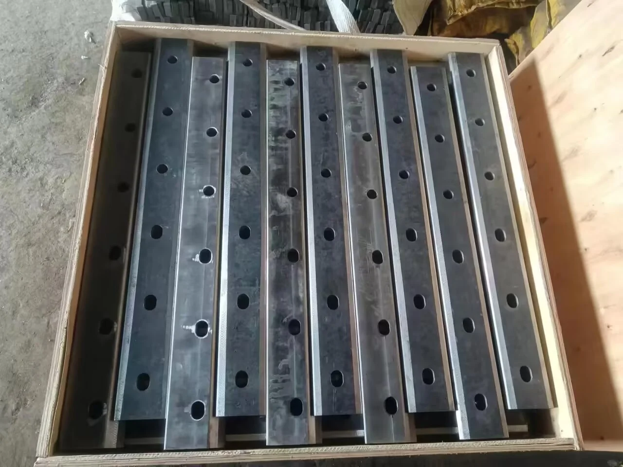 S20 Rail Fishplate for sale High Quality rail joint with competitive price Various kinds of rail fasteners