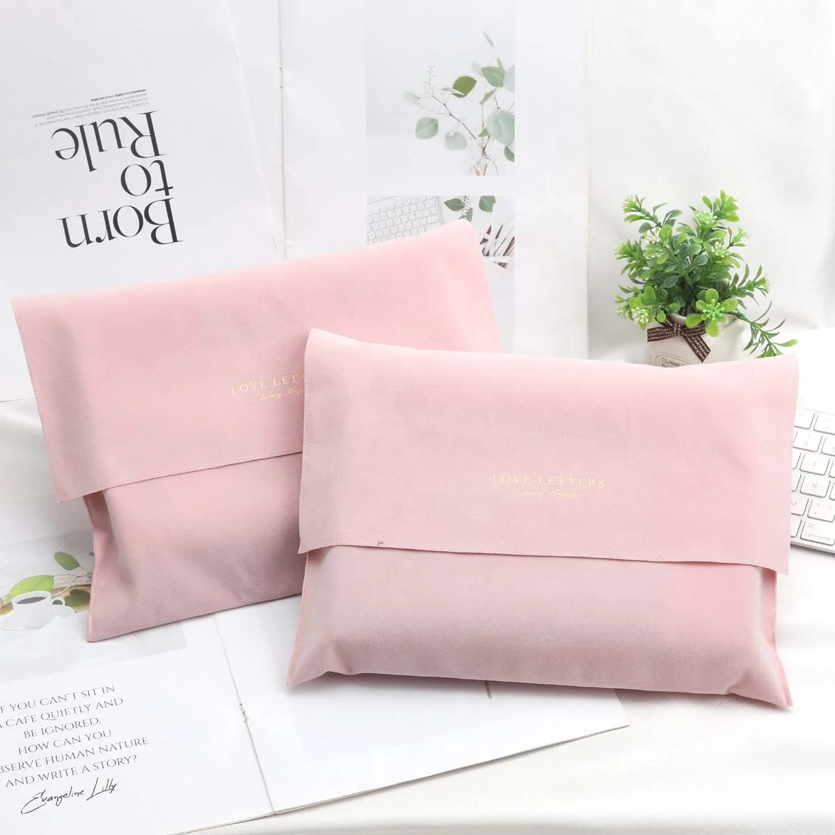 High End Pink Faux Suede Envelope Clothes Shoe Dust Packaging Pouch With Flap Custom Logo Printed Velvet Dust Bag