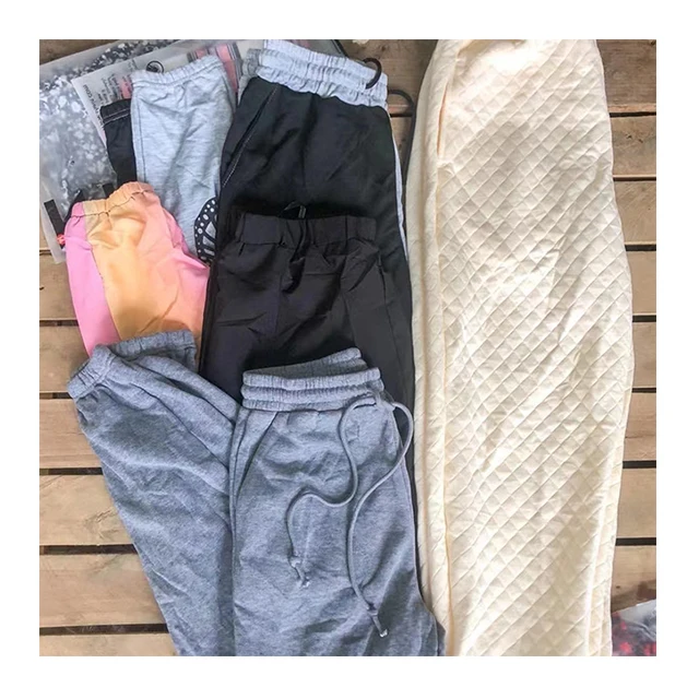 GZ 2022 Cheap Mixed Bales Used Clothes Bales, Mixed Bales Used Clothes Overruns Tshirt Mall Pull Out Branded Apparel
