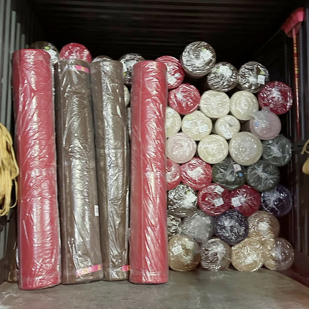 Custom color gradual changing color knitted 100% polyester abaya pleated gradient fabric ombre satin fabric for dress