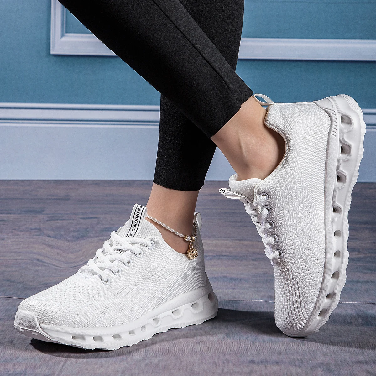 2024 Spring and Fall hot womens casual sports shoes High quality casual shoes