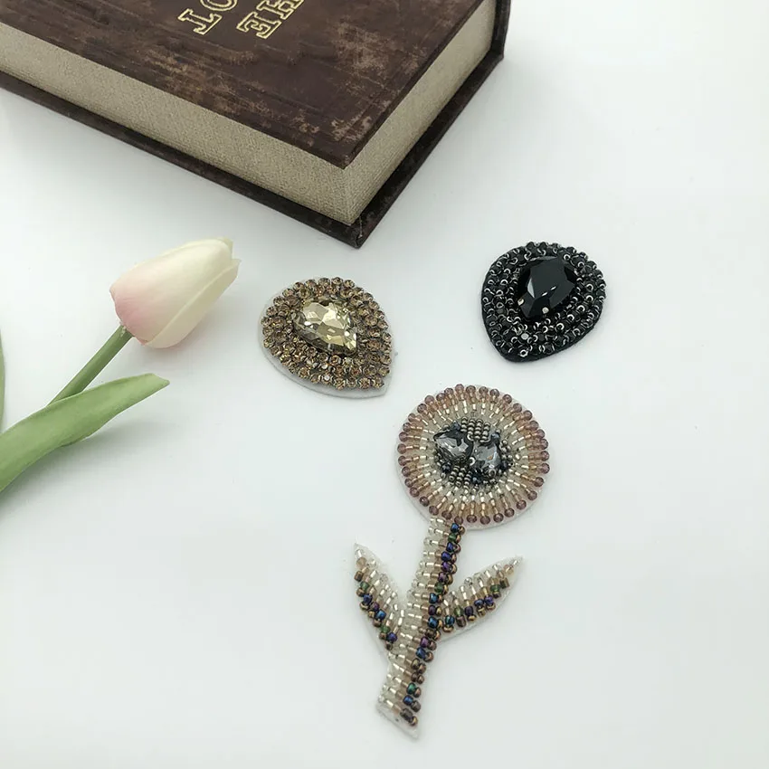 Fashion garment accessories performance badge  tassel spiked epaulets rivet shoulder badge