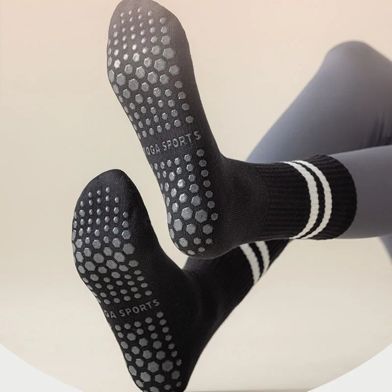Cheap high quality wholesale yoga socks women non-slip grips anti slip socks pilates grip socks custom logo design