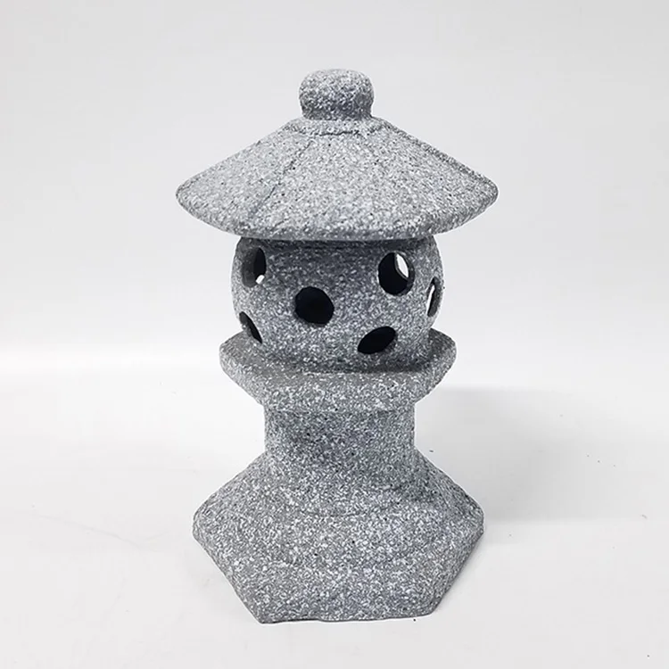 Solar Light Japanese Garden Statue Pagoda Lantern
