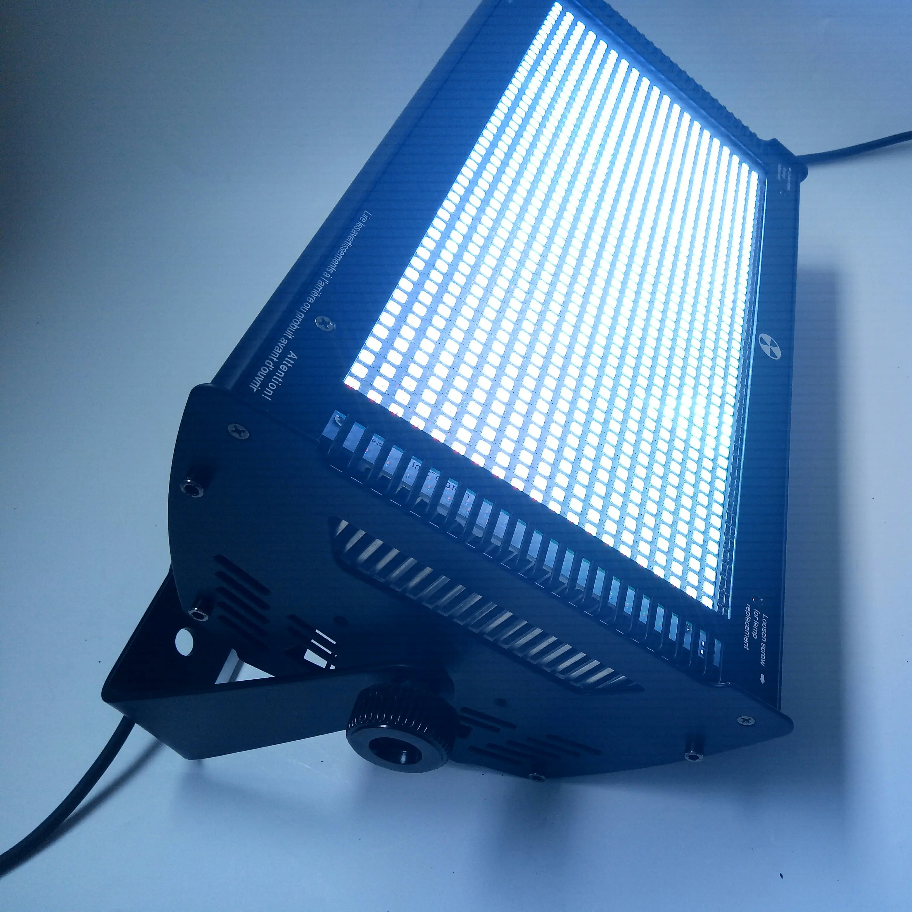 Stage Lighting DMX512 RGB  3in 1 Atomic LED Strobe Light DMX512 Flash Disco Lighting DJ Equipment