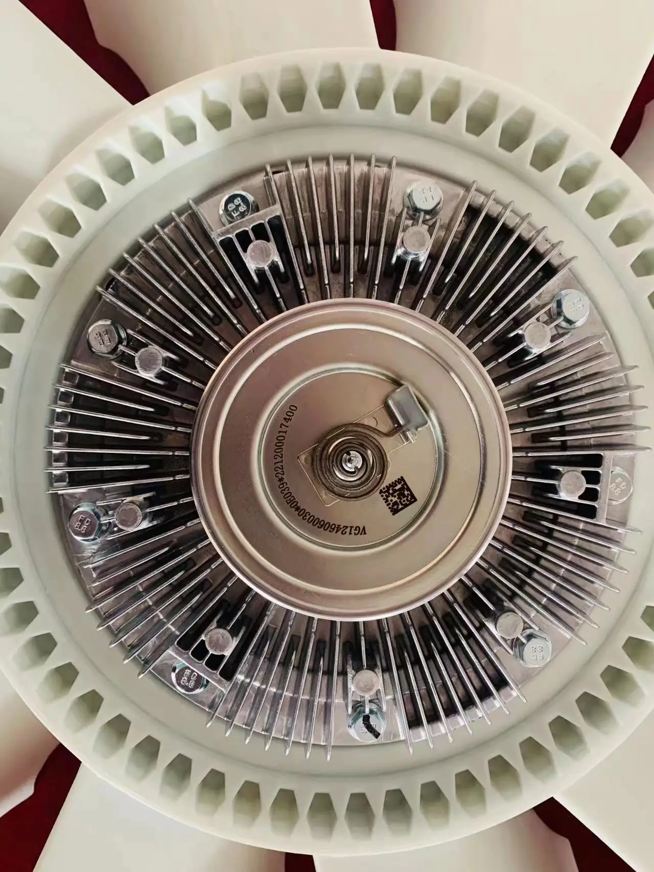 silicon oil clutch fan assembly for foton Auman H410000000146 Electronically controlled