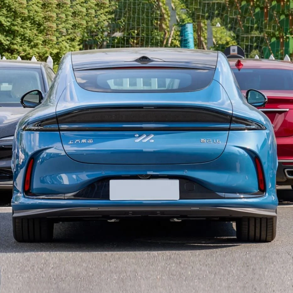 China Hongqi H9 Second Hand Cars High Speed Right Hand Drive Vehicle Hybrid Electric Used Car