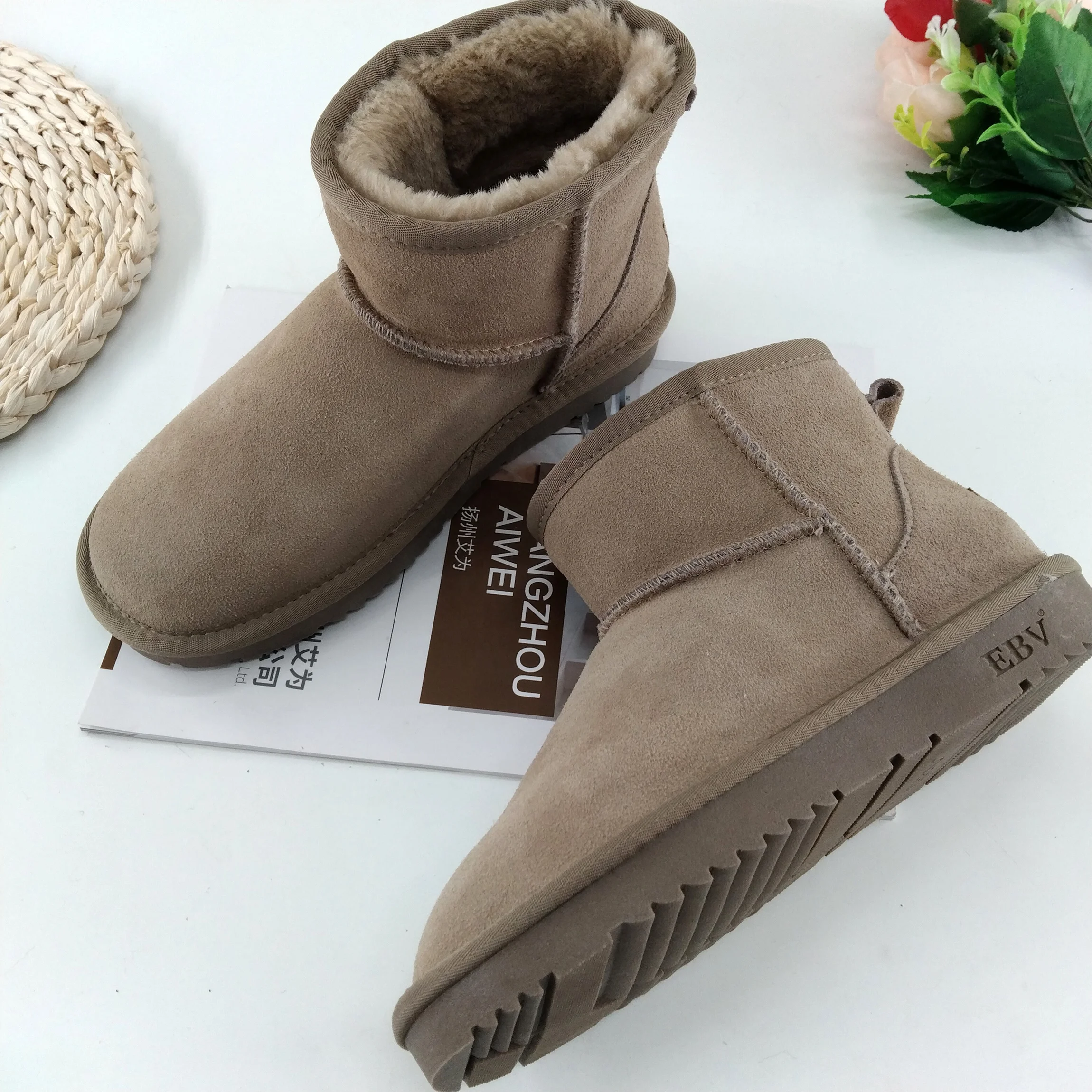 New Arrival Breathable Brown Sheepskin Boots Mens Boots Leather Snow Boots