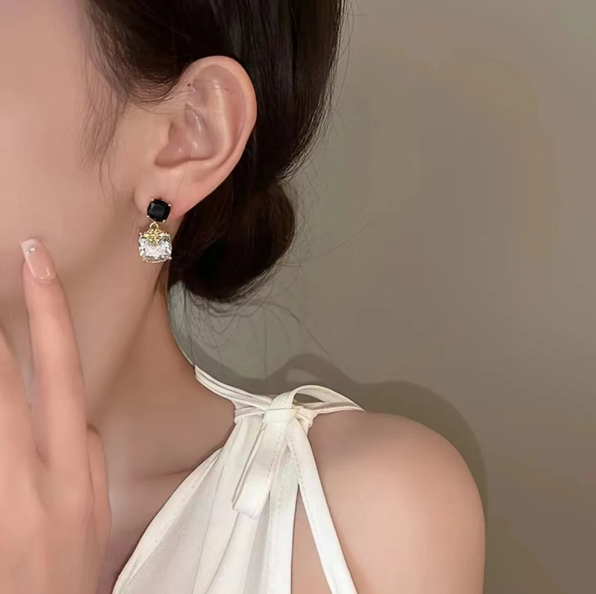 Trendy Sexy Fashion Jewelry Custom Gold Plated Rhinestones Four Leaf Clover Pendant Earrings