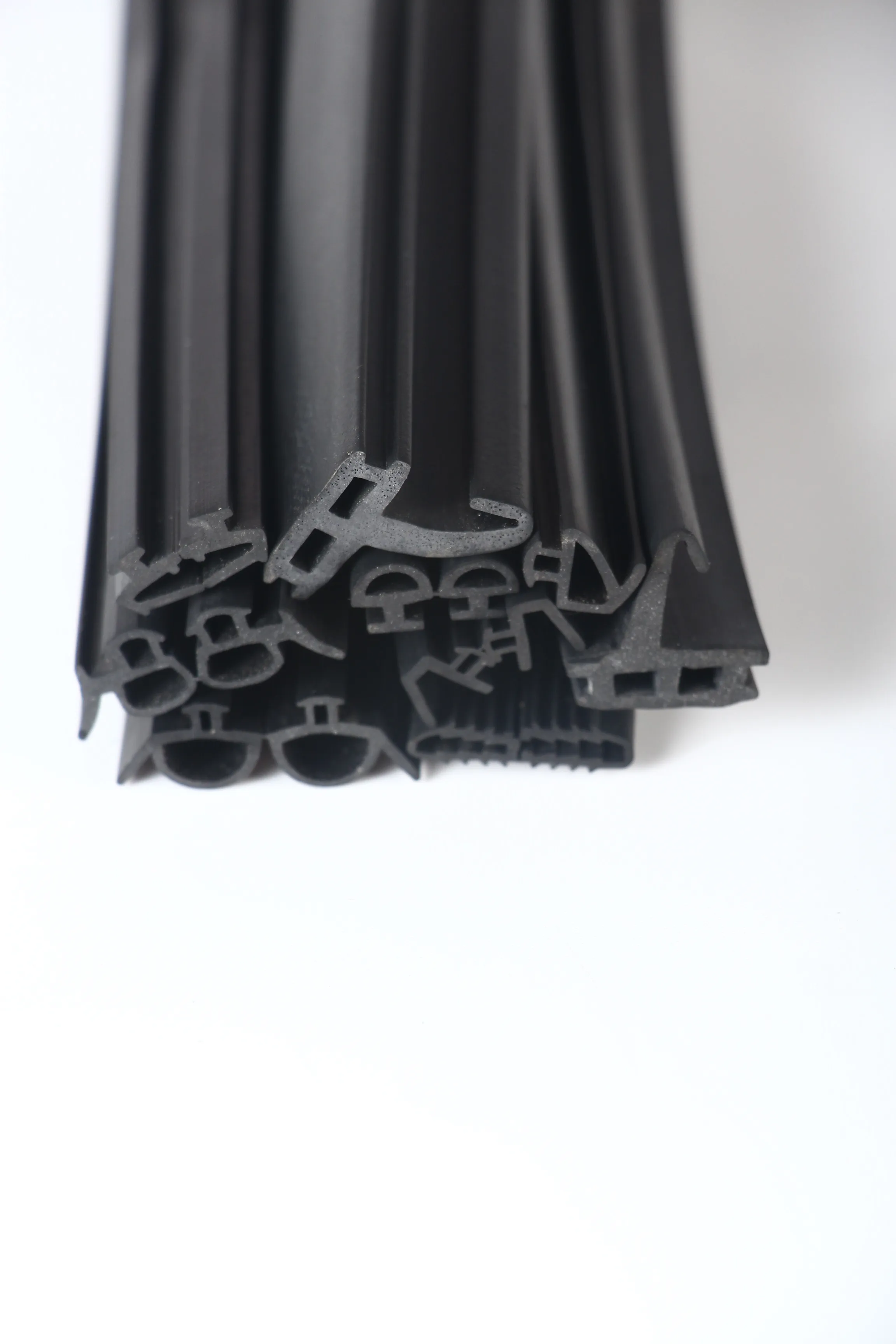 U channel epdm edge trim Car crash proof weatherproof extruded epdm  rubber seal