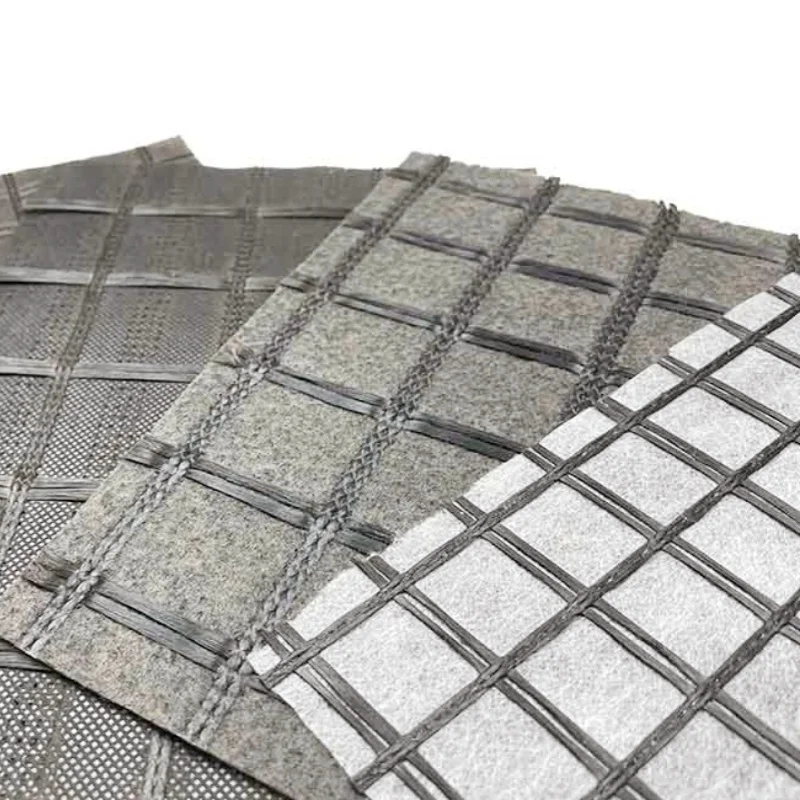 High quality Fiberglass asphalt  geogrid Fiberglass geogrid stitched nonwoven fabric fiberglass geogrid 25-260kn of manufacturer