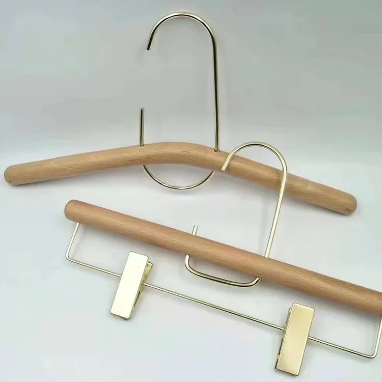 Custom Logo Wholesale Christmas  Fashionable Wooden Clothing Clothes Skirt pant Hanger With Clips