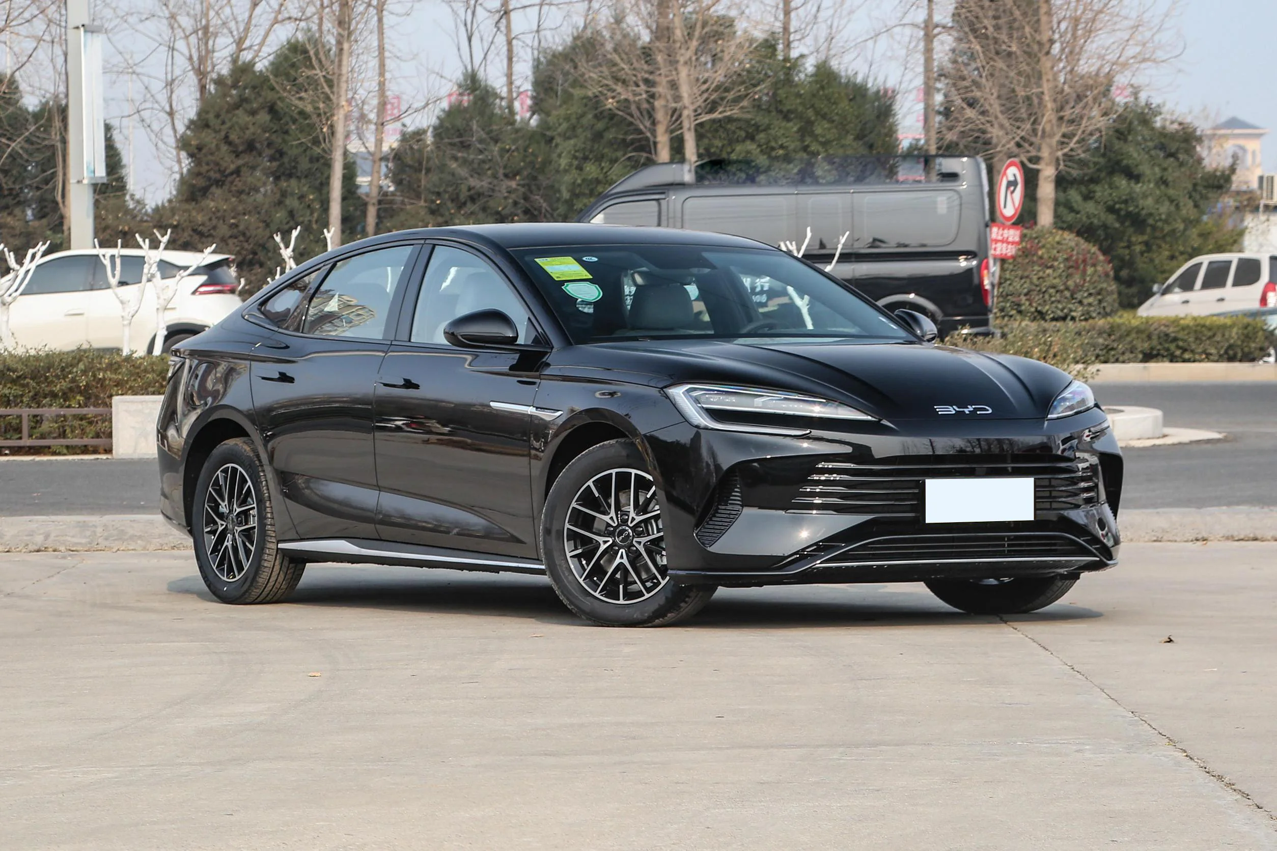 Buy Factory Directly Sale 2024 Hybrid Cars Byd Seal DM-i 4 Door 5 Seater Sedan Electric Vehicles For Adults