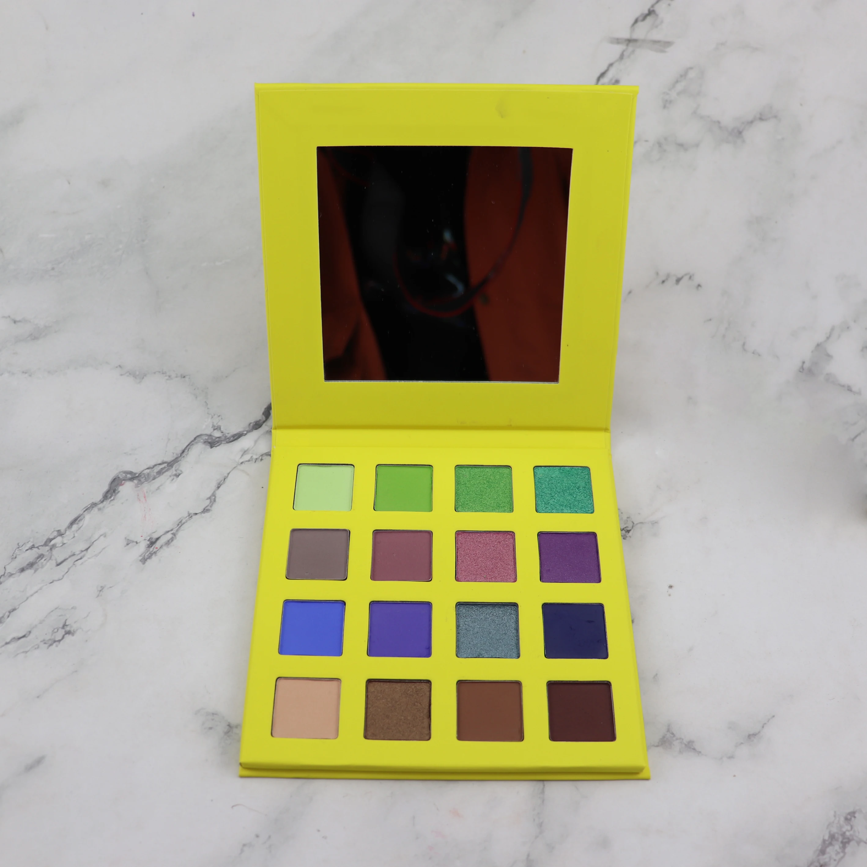 Тени для век, 80 цветов