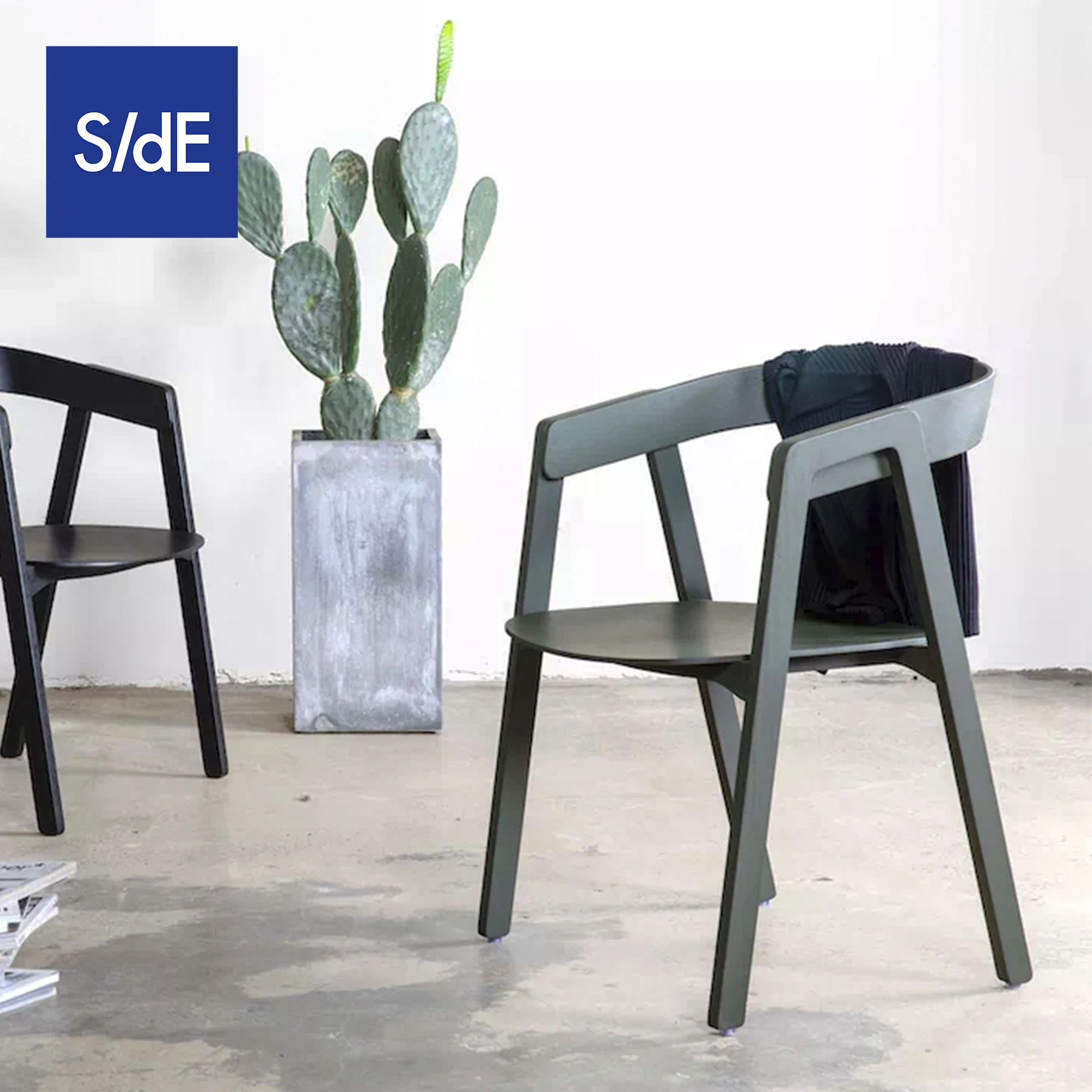 Nordic Designer Dining Room Furniture Bentwood Plywood Oakwood Armchair Restaurant Hotel Salon Banquet Frame Chair