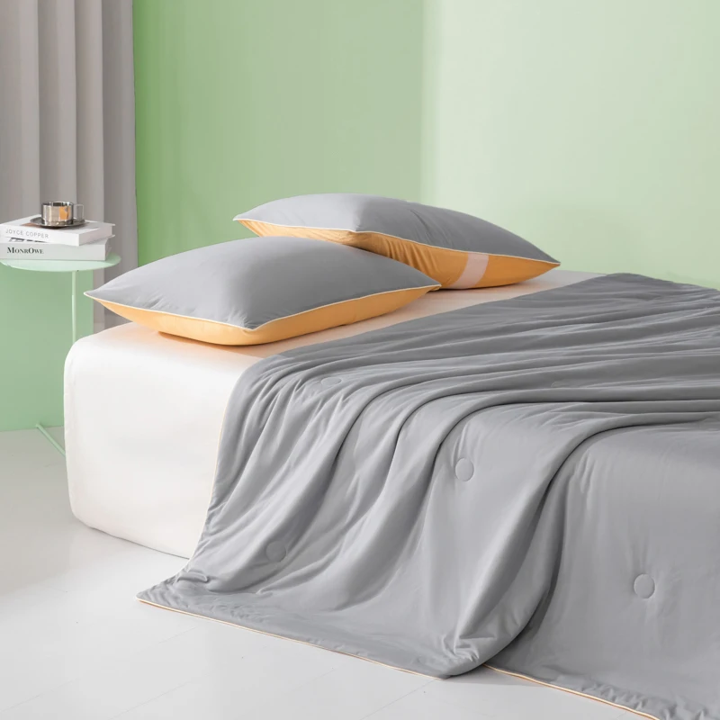 Custom  Polyester Hotel Summer Bed Quilts Cooling Blanket tencel silky breathable refreshing sleep air condition quilt