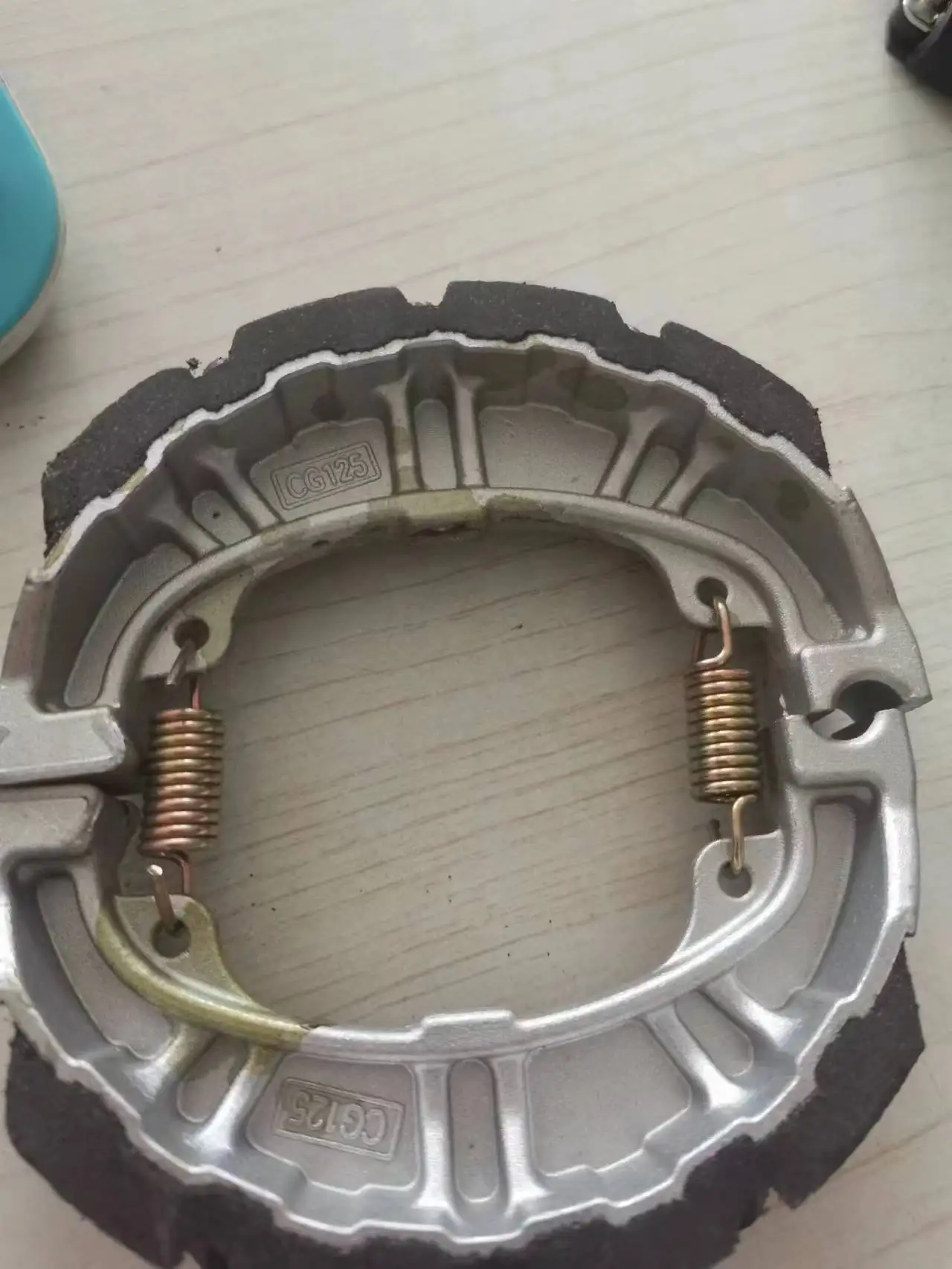 SAM Cg125 150g Hard Leather Fast Delivery Less Moq Best Price Customized Package Factory Direct Sale Motorcycle Brake ShoePopula