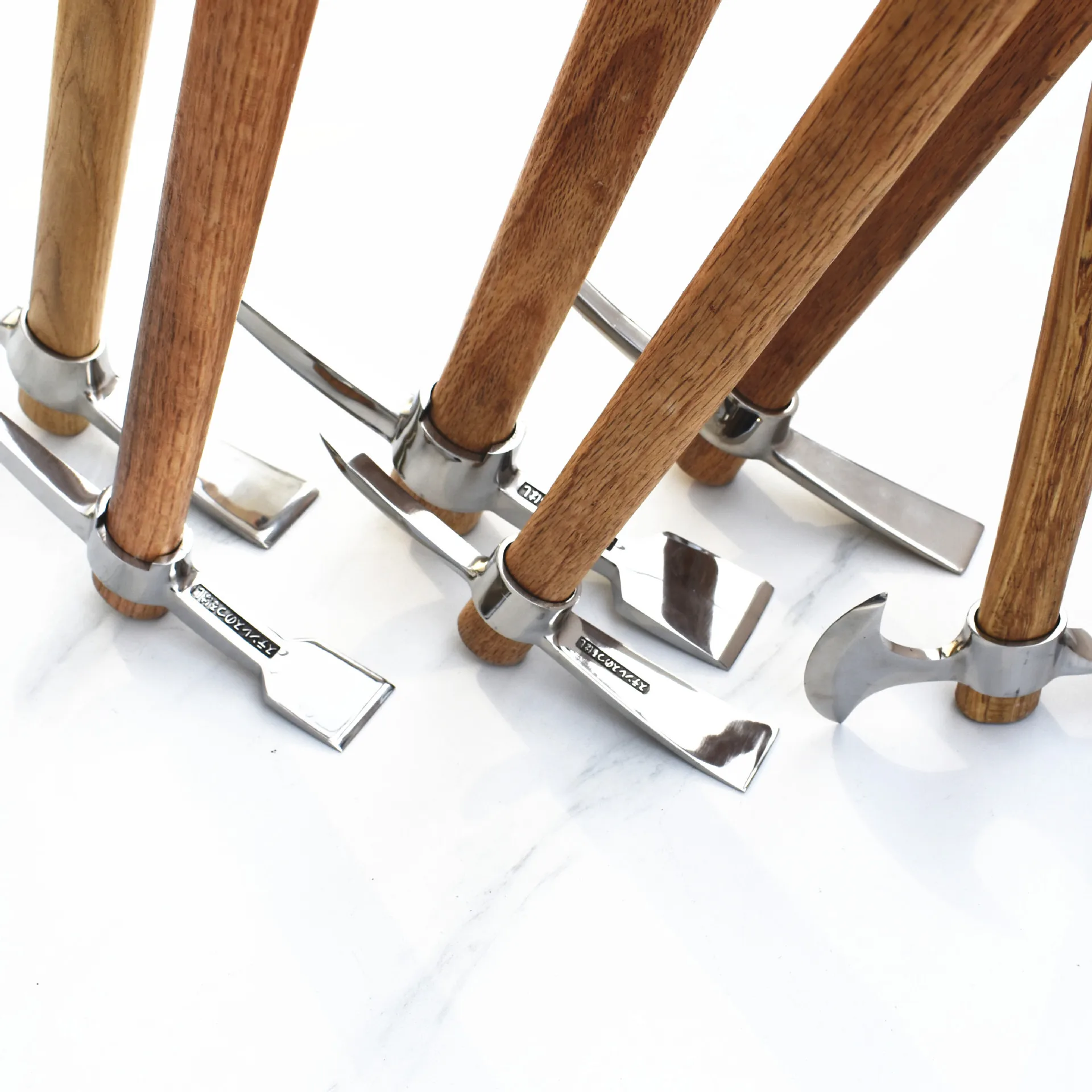 Высококачественный острый кирпич среднего размера из нержавеющей стали