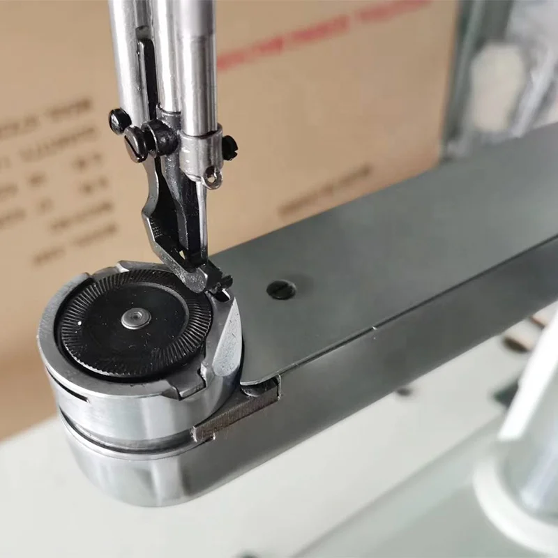 HH 8361 360 degree rotating arm cylinder bed sewing machine for heavy duty bags boots production with stepper motor